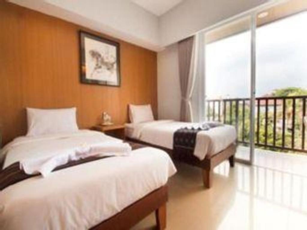 Hadi Poetra Hotel Kuta  Exterior photo