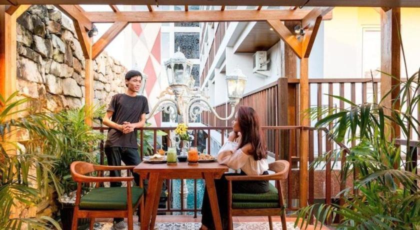 Hadi Poetra Hotel Kuta  Exterior photo