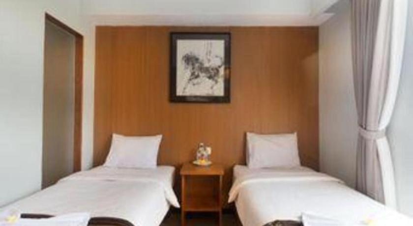 Hadi Poetra Hotel Kuta  Exterior photo