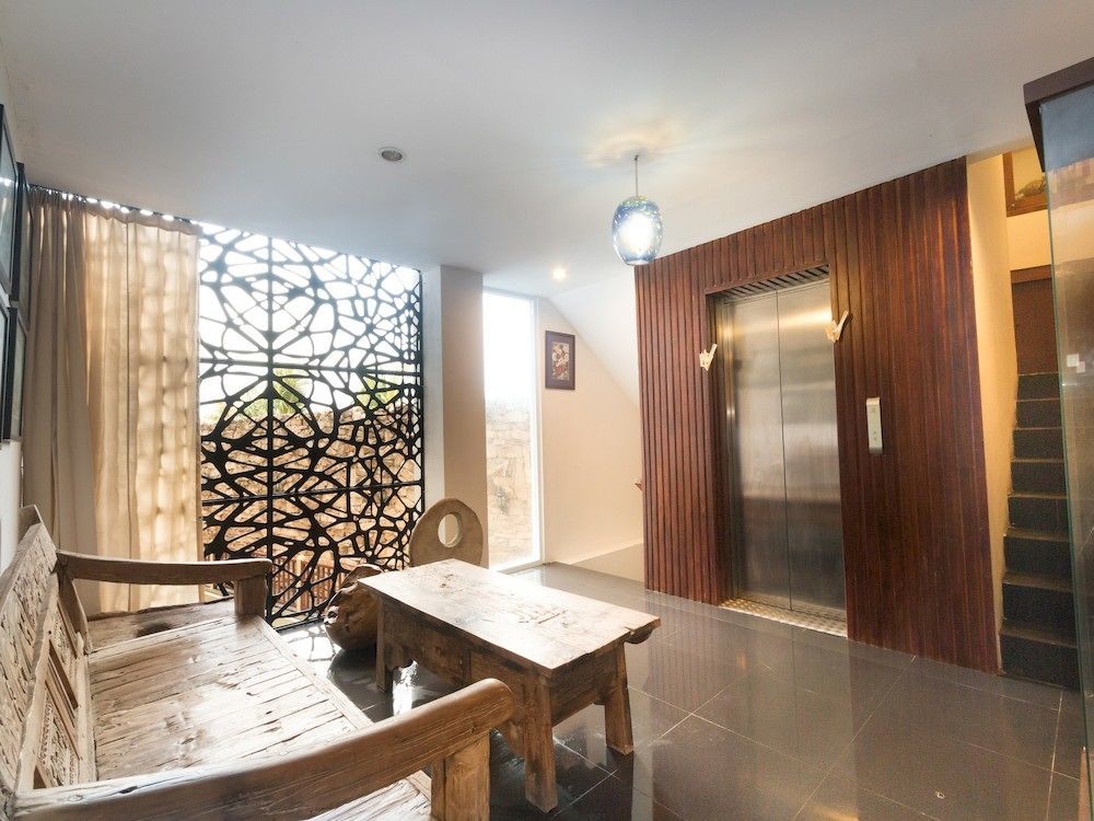 Hadi Poetra Hotel Kuta  Exterior photo